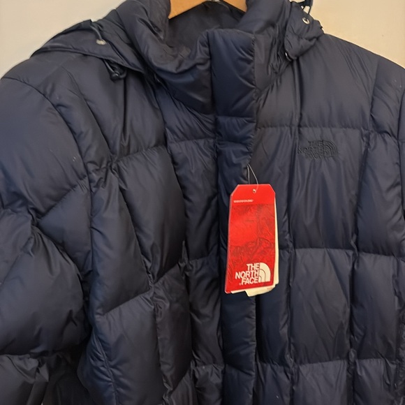 New North Face Coat - Picture 5 of 7